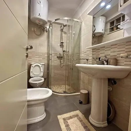 דירה Comfort טיראנה