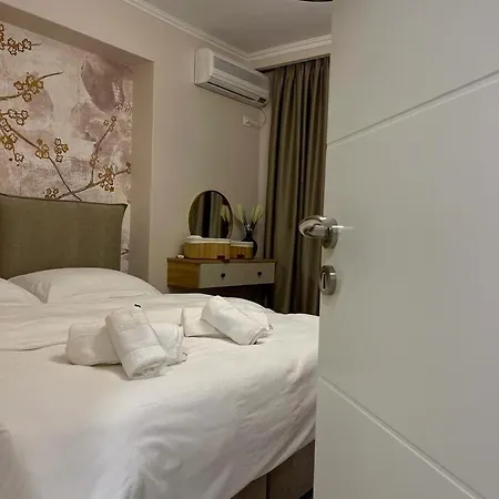 Comfort Apartment *